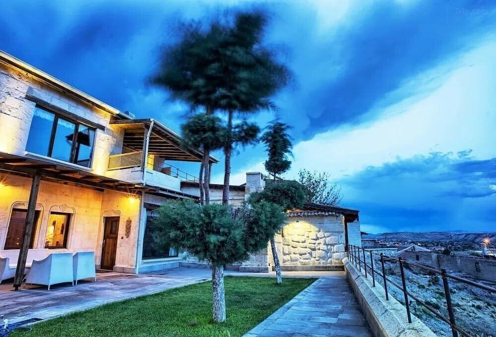 Отель Avanos Evleri 3*